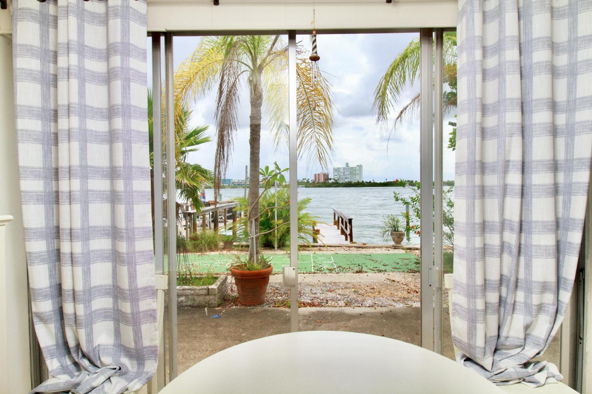 Bay Watch #1 - Weekly Beach Rental เคลียร์วอเตอร์บีช ภายนอก รูปภาพ